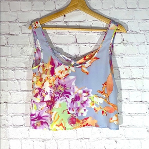 Love Squared Floral‎ Crop Top